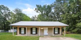 2028 Gloria Drive Gallery 1