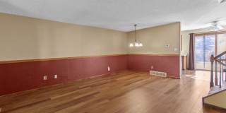 Beautiful 4 bed, 2 bath on Cul-de-sac  w/ large yard available in Central Loveland Gallery 6