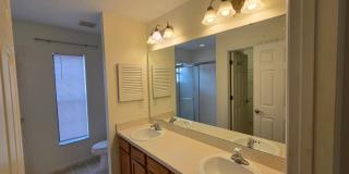 Spacious 4 Bdrm / 2 BA with 2 car garage Gallery 30