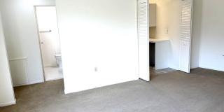 10401 GROSVENOR PL #328 Gallery 9