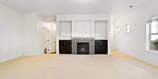 Beautiful Three Bedroom Home In Arbor Crossing! Gallery 8