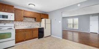 2 Bedroom, 1 Bath Apartment Gallery 14