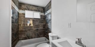 Charming 4BR Duplex in San Diego Gallery 49