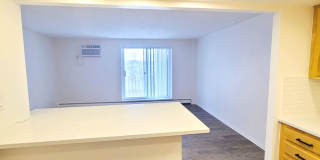 200 West Gallery 15