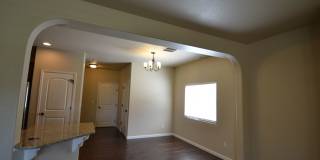 3 Bedroom 2.5 Bathroom Townhouse w/ AC Gallery 6