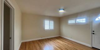 s08096 Gallery 12