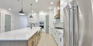 5/5 Gorgeous Brand New Residence in South Tampa Gallery 9