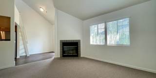 2 Bedroom + Loft Condo in Parkwood Village Gallery 5