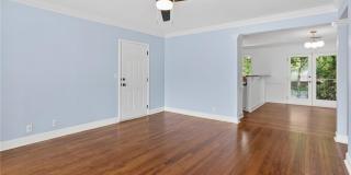 115 Peachtree Memorial Drive NW Gallery 18
