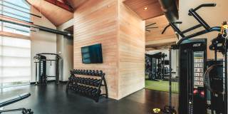 200 Bass Pro Dr Gallery 18