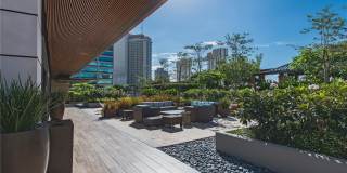 1555 Kapiolani Boulevard Gallery 22