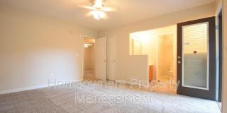 5840 Horton Pl Gallery 18