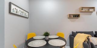 1051 SW 32nd Court Gallery 7
