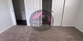 Large 4 Bedroom home close to ACU Gallery 13