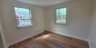 Fully Updated 3-bedroom, 2-bathroom house for rent in North Allegheny School District! Gallery 16