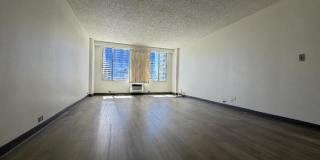 747 Amana Street Gallery 2
