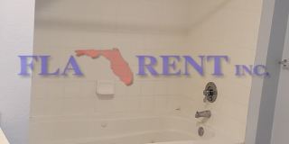 4 BR / 3 FULL BATH (INCLUDES 2 MASTERS) 2 STORY (NEAR DISNEY!) GATED COMMUNITY WITH COMMUNITY POOL!** Gallery 7