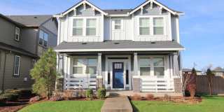 Stunning, Modern 4 Bedroom/3.5 Bathroom Home and 2 Primary Bedrooms on Corner Lot in Reeds Crossing! Gallery 1