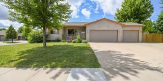 Spacious Ranch Home with 3-Car Garage, Finished Basement & Fenced Yard! Gallery 4