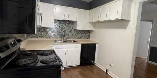 3301 Bull St Gallery 11