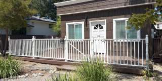 Cozy Cottage in Palo Alto – Fully Renovated Gallery 1