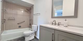 5820 Wilshire Court Gallery 10