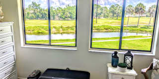 SEASONAL/SHORT TERM TURNKEY condo SEASONAL/SHORT TERM TURNKEY condo Gallery 32