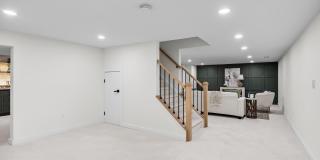 201 CENTRE Street Gallery 32