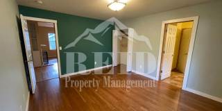 Craftsman Style 3 Bed/2 Bath Home - Bremerton Gallery 19