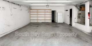 231 N. Broadway Gallery 47