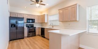 Coastal Retreat Steps from the Sand in Indian Rocks Beach Coastal Retreat Steps from the Sand in Indian Rocks Beach Gallery 15