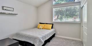 GORGEOUS REMODELED HOME WALKING DISTANCE TO WESTLAKE ELEMENTARY COMING TO THE MARKET SOON! Gallery 22