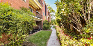Quiet 2BR Condo in Washington, DC Gallery 22
