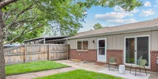 Bright West Highland Home with Modern Finishes!! Gallery 5