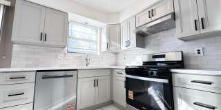 2 W HIGH RIDGE Road Gallery 1