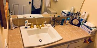 Los Robles Townhome – Flexible Furnishing Options Gallery 11