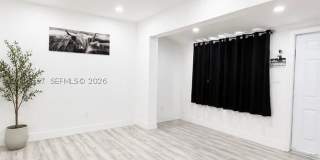 59 E 10th St Gallery 8
