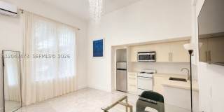 3025 Indian Creek Dr Gallery 3