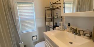 3 Bedroom/ 1 Bathroom House for Rent in Brookline! Gallery 19