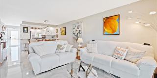 711 S Hollybrook Dr Gallery 13