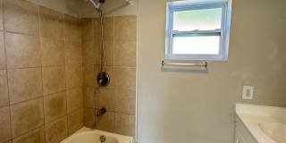 4262 Greenwood Avenue-Back Gallery 7