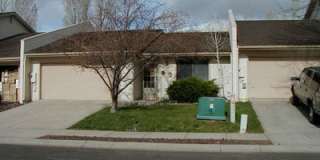 Beautiful Lakewood Village Condo Gallery 1
