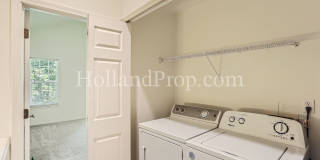 Charming and Comfortable Townhouse in Bethany Area! Gallery 26