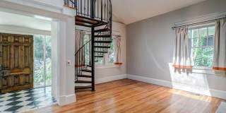 316 9th Street NE Gallery 12