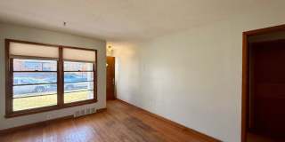 2263 S Glendale Duplex Gallery 1