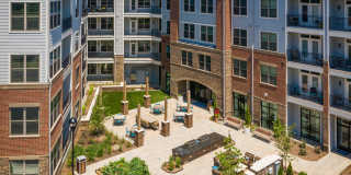 Overture Cary 55+ Active Adult Apartment Homes Gallery 33
