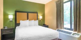 Atlanta - Alpharetta - Northpoint - East Gallery 23