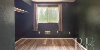 Spacious Port Orchard Split-Level with A/C, Two Living Areas & Fenced Backyard Gallery 13