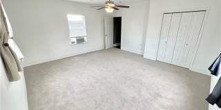 1136 TOURO Street Gallery 33