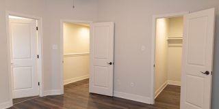 6307 Melanzane Avenue Gallery 15